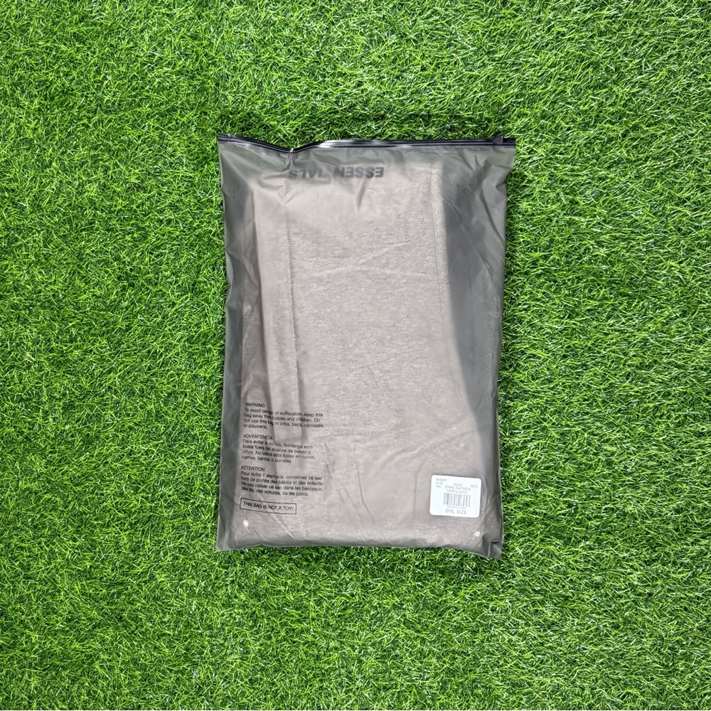 Fear Of God Essentials Dark Oatmeal SS22 Cuffed Sweatpants - Picture 11 of 13